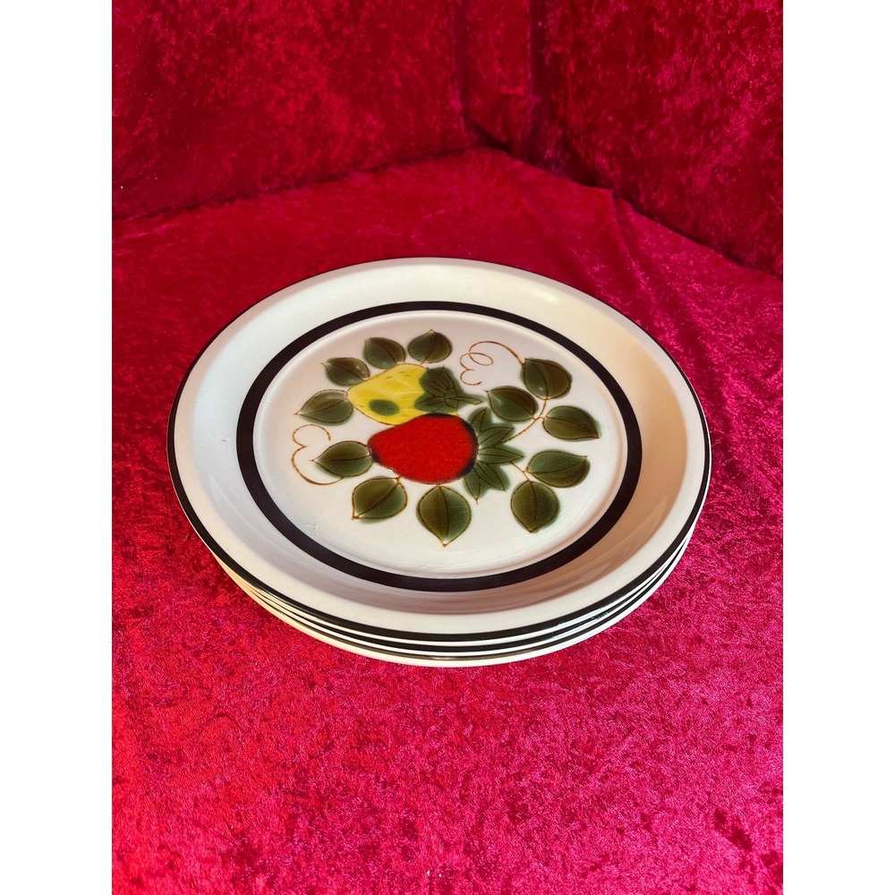 Vintage Hearthside Garden Festival Salad Plates Set of 4 Fruit Stoneware 7.5 in